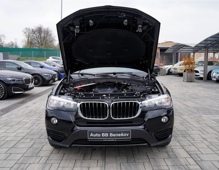 BMW X3 SUV / Terénní 2,0 l 110 kw