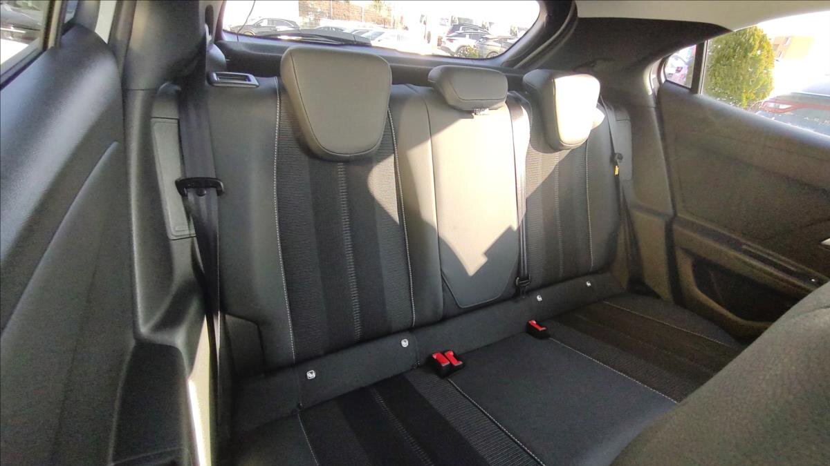 Opel Mokka Hatchback 1,2 l 96 kw