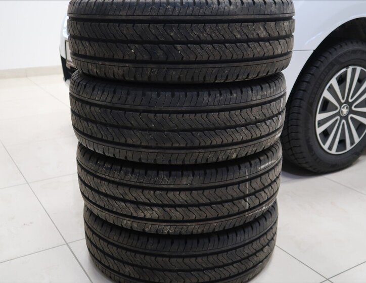 Peugeot Partner Tepee Kombi 1,6 l 55 kw