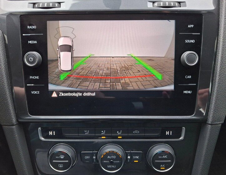 Volkswagen Golf Hatchback 1,5 l 96 kw