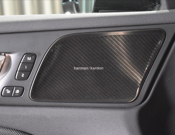 Volvo V60 Kombi 2,0 l 186 kw