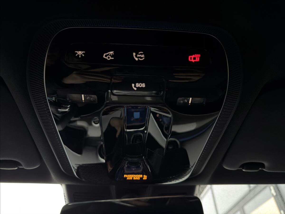 Mercedes-Benz Třídy C Sedan / Limuzína 2,0 l 145 kw