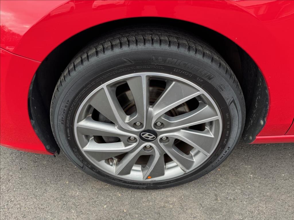 Hyundai i30 Kombi 1,4 l 103 kw