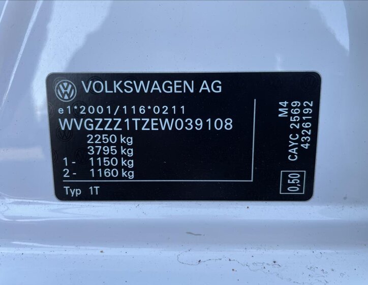 Volkswagen Touran MPV 1,6 l 77 kw