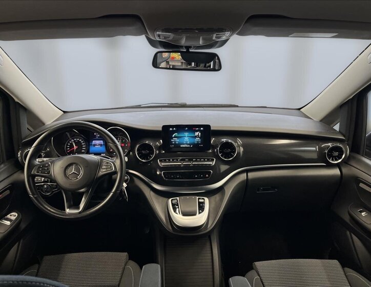 Mercedes-Benz Třídy V MPV 2,0 l 140 kw