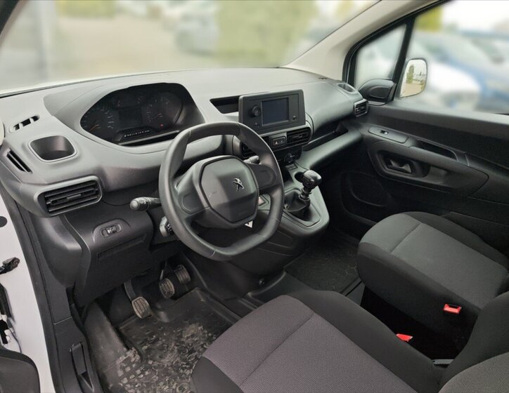 Peugeot Partner Ostatní 1,5 l 75 kw