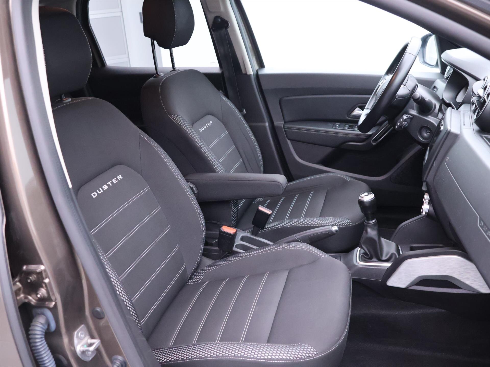 Dacia Duster SUV 999,0 74 kw