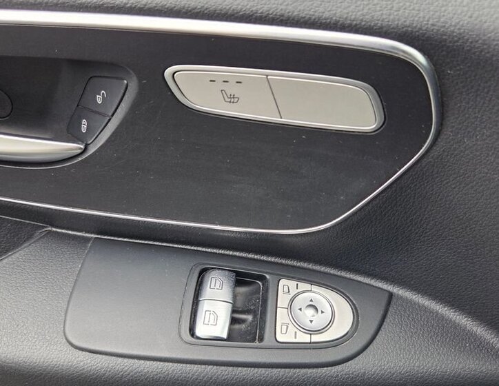 Mercedes-Benz Vito VAN / Minibus 2,0 l 174 kw