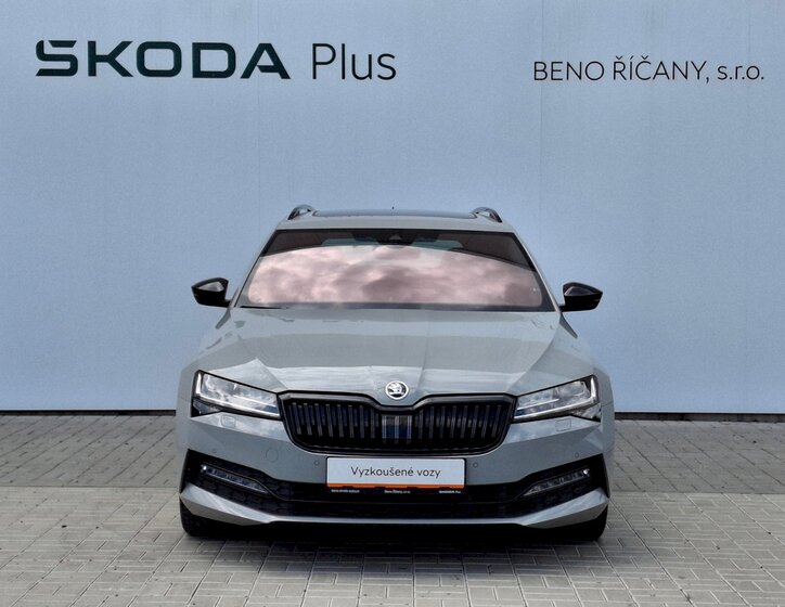 Škoda Superb 4