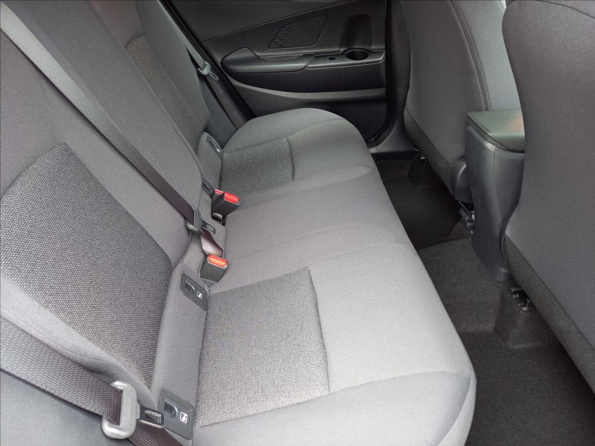 Toyota C-HR Hatchback 1,8 l 103 kw