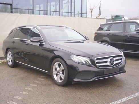 Mercedes-Benz Třídy E Kombi 2,0 l 143 kw