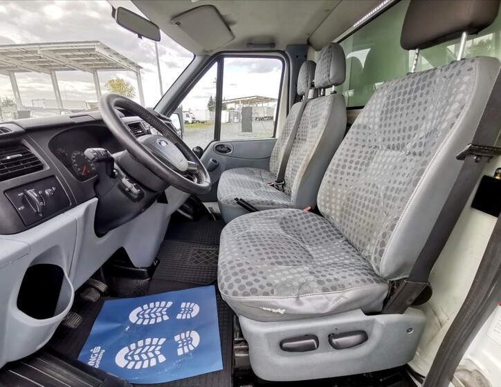 Ford Transit 5