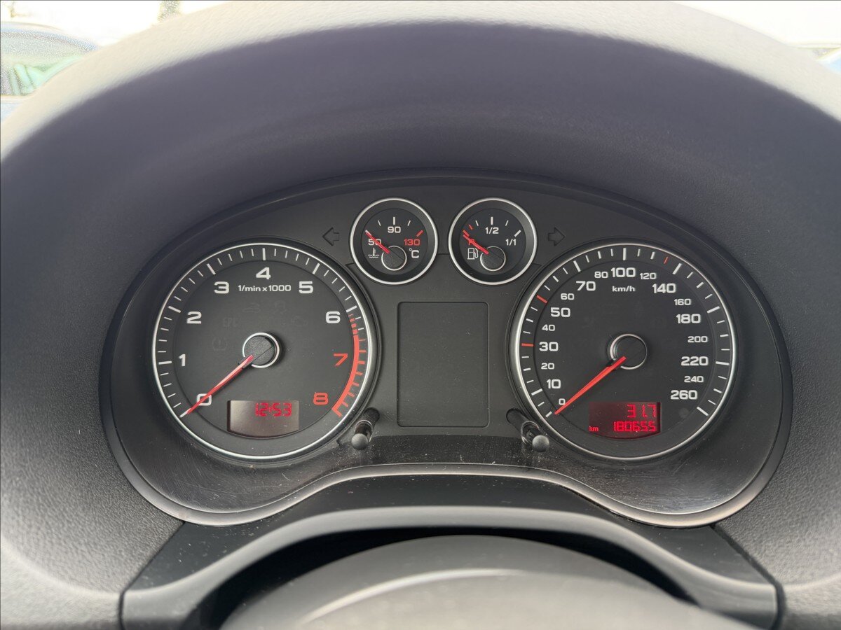 Audi A3 Hatchback 1,6 l 75 kw