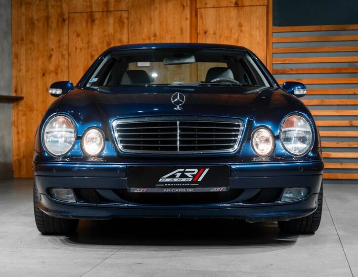 Mercedes-Benz CLK Kupé 4,3 l 205 kw