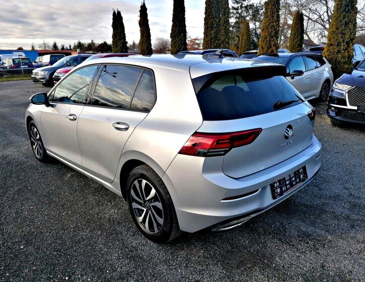 Volkswagen Golf Hatchback 1,5 l 96 kw