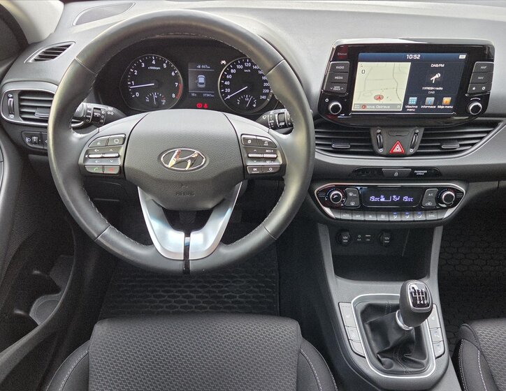 Hyundai i30 Hatchback 1,4 l 103 kw