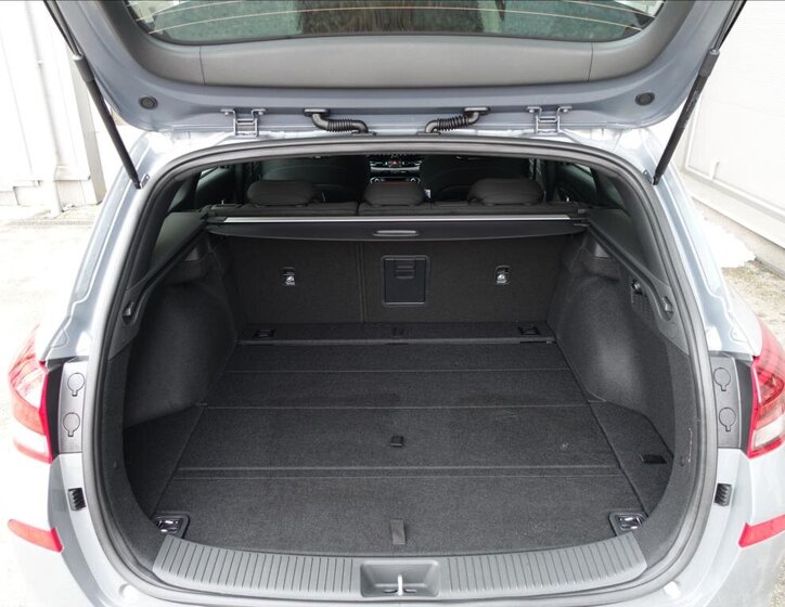 Hyundai i30 Kombi 1,6 l 110 kw