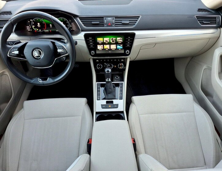 Škoda Superb Sedan 2,0 l 110 kw