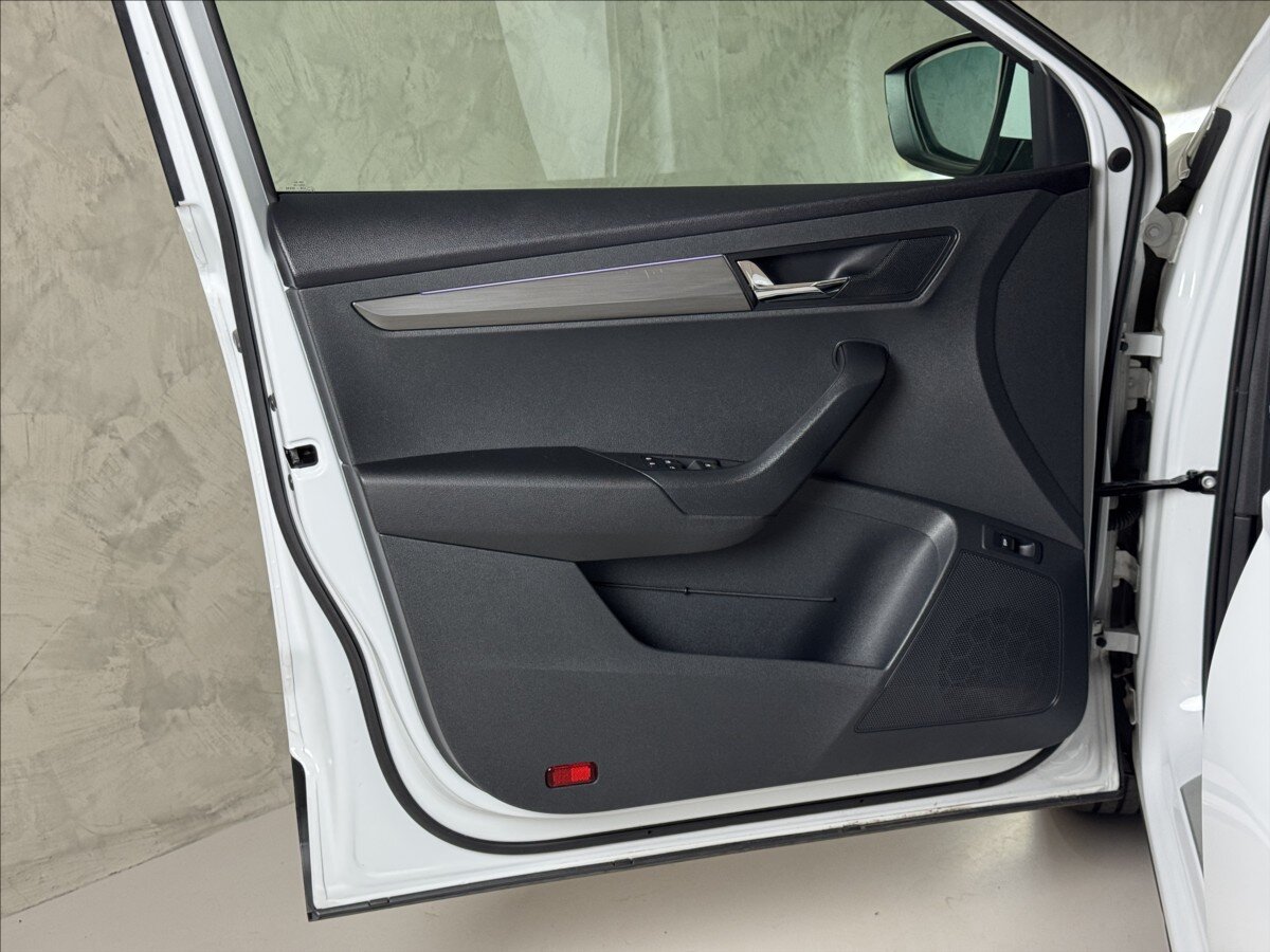 Škoda Karoq SUV / Terénní 1,5 l 110 kw