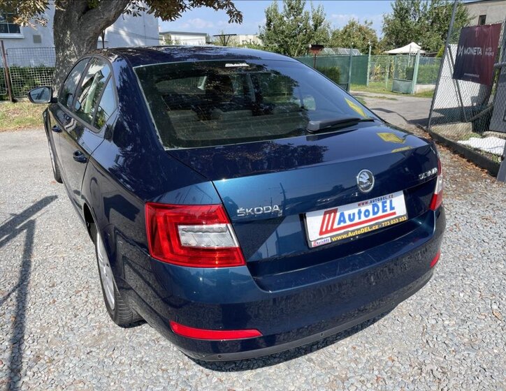 Škoda Octavia Sedan / Limuzína 1,2 l 77 kw