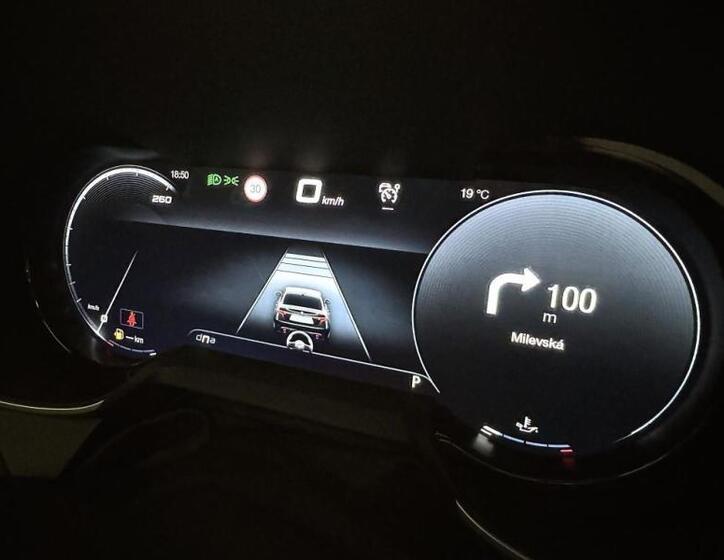 Alfa Romeo Giulia 15