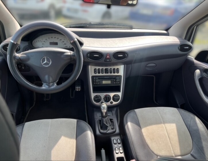 Mercedes-Benz Třídy A 9