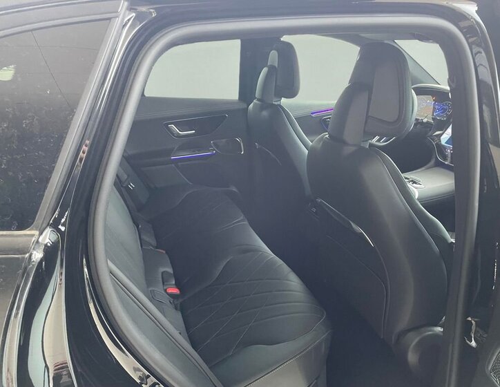 Mercedes-Benz Ostatní 16