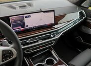 BMW X7 SUV / Terénní 3,0 l 259 kw