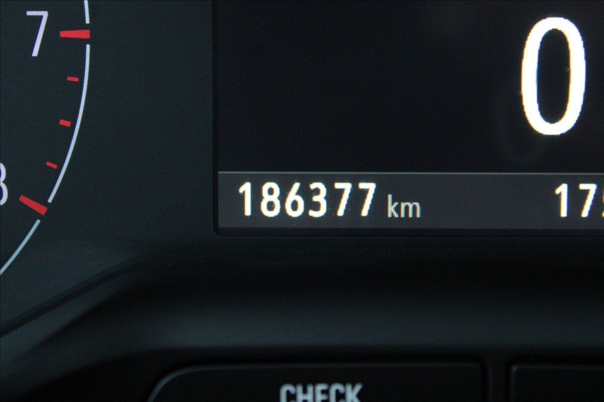Opel Grandland X SUV / Terénní 1,2 l 96 kw