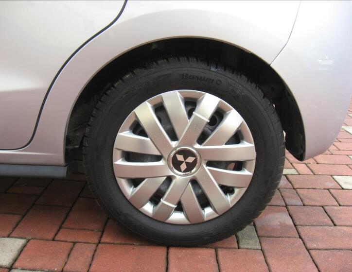 Mitsubishi Space Star 35