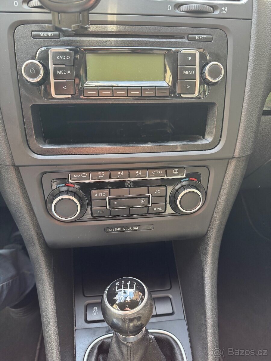 Volkswagen Golf Hatchback 0,0 77 kw