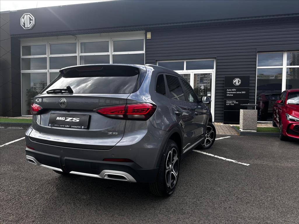 MG ZS