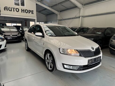 Škoda Rapid Sedan / Limuzína 1,6 l 77 kw