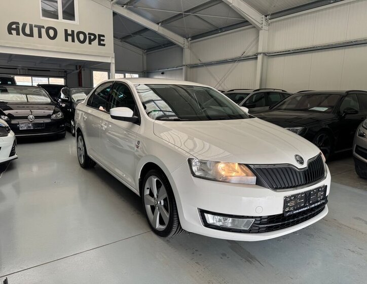 Škoda Rapid Sedan / Limuzína 1,6 l 77 kw