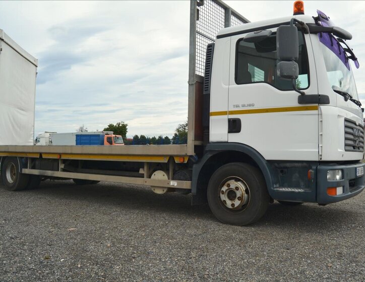 MAN Ostatní Valník 4,6 l 132 kw