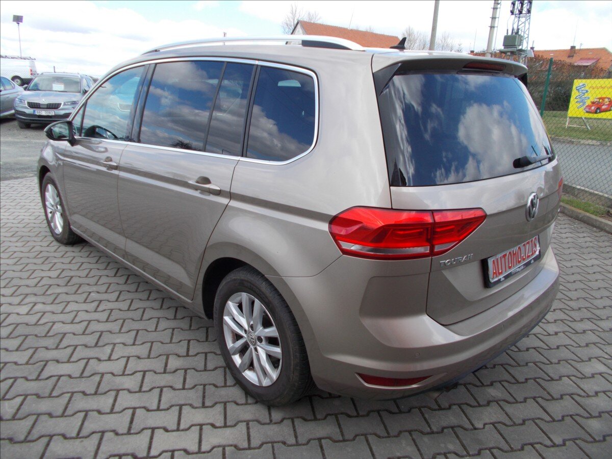 Volkswagen Touran MPV 1,4 l 110 kw