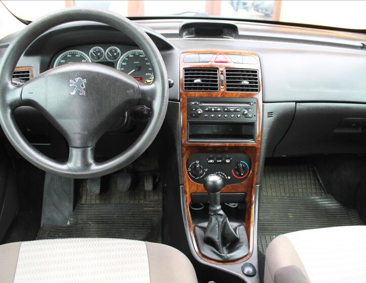 Peugeot 307 Hatchback 1,6 l 80 kw