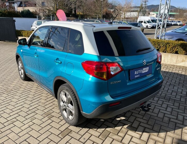 Suzuki Vitara SUV 1,6 l 88 kw