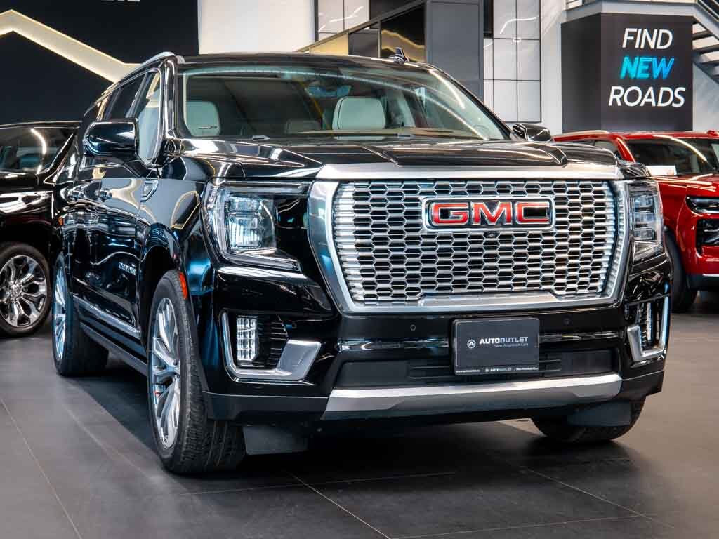 GMC Yukon SUV / Terénní 6,2 l 313 kw