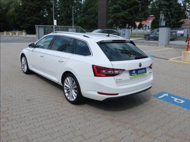 Škoda Superb Kombi 2,0 l 140 kw