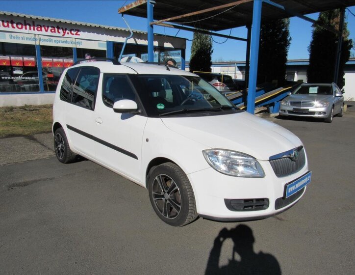 Škoda Roomster Kombi 1,2 l 51 kw