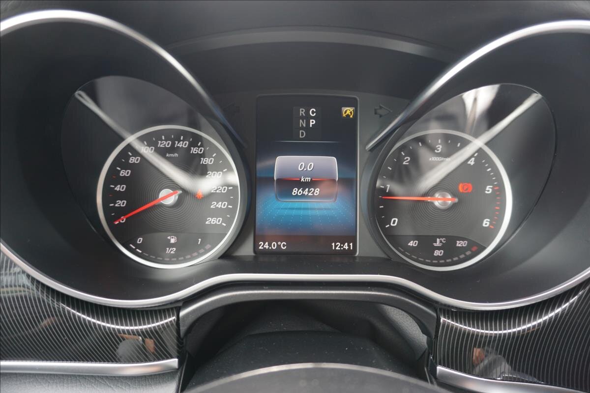 Mercedes-Benz Třídy V VAN-Minibus 2,0 l 174 kw