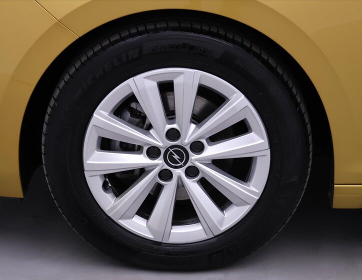 Opel Astra Hatchback 1,2 l 81 kw