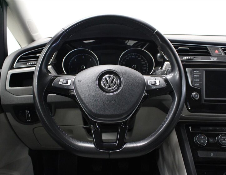 Volkswagen Touran Kombi 2,0 l 110 kw