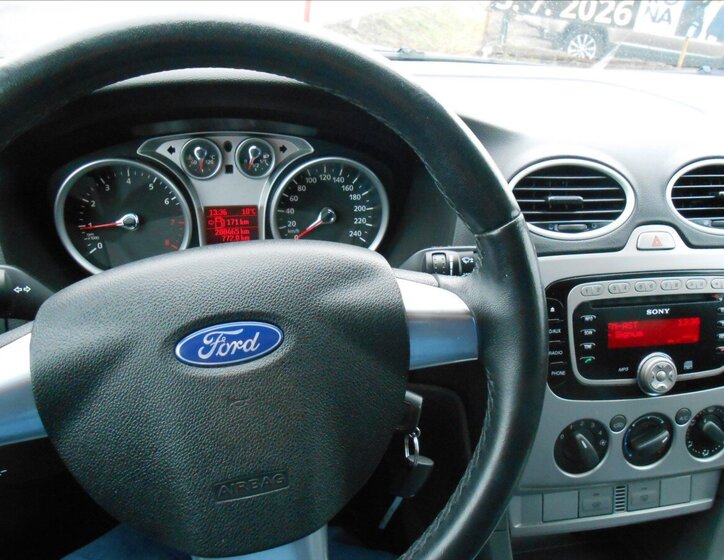 Ford Focus Hatchback 1,6 l 74 kw