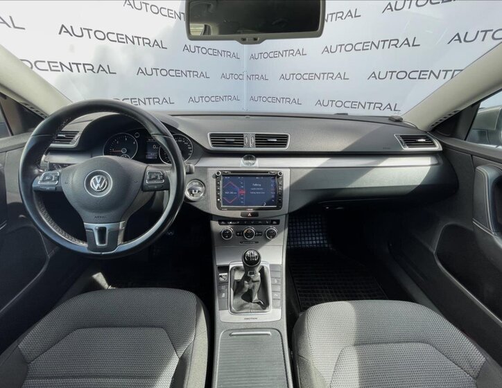 Volkswagen Passat 19