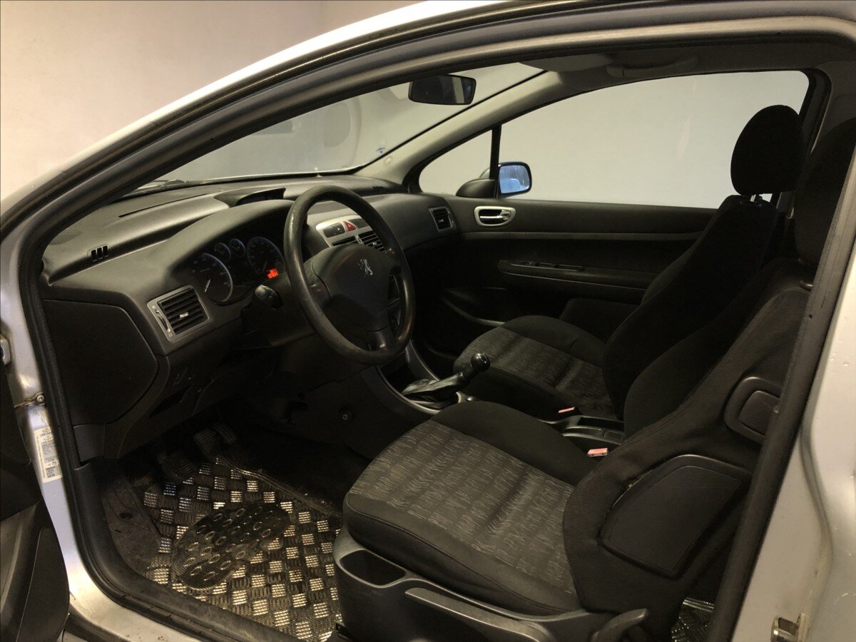Peugeot 307 Hatchback 1,6 l 80 kw