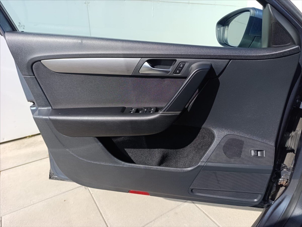 Volkswagen Passat Sedan 1,4 l 110 kw