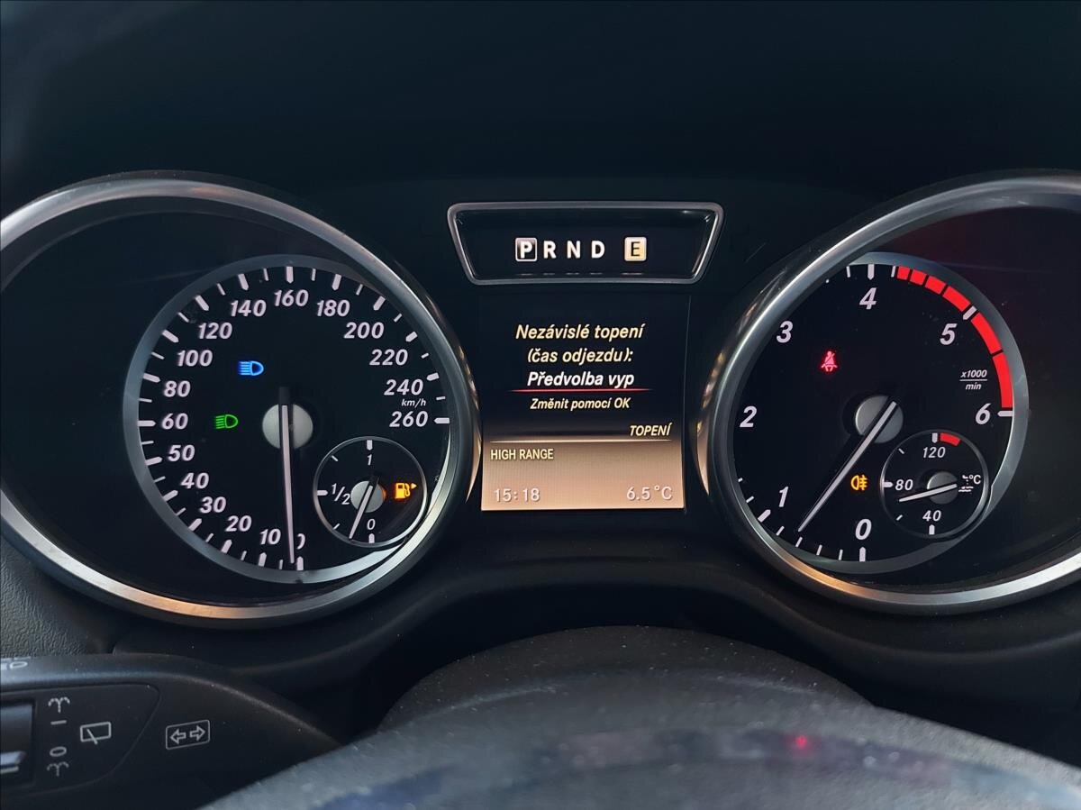 Mercedes-Benz Třídy G SUV / Terénní 3,0 l 155 kw