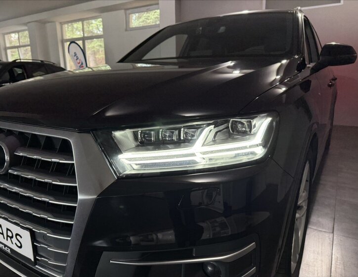 Audi Q7 SUV / Terénní 3,0 l 200 kw